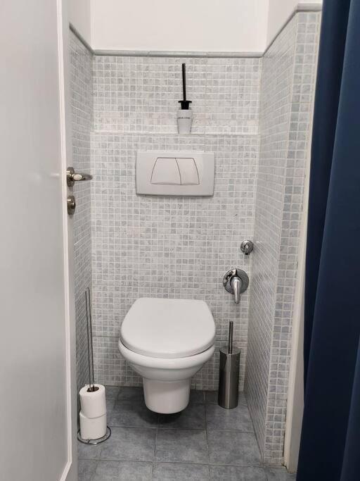 Appartement Ambassadeur Мантон Екстер'єр фото